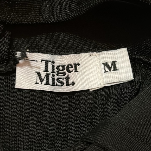 📌 Tiger Mist Black Body Con Lana Dress - Picture 2 of 3